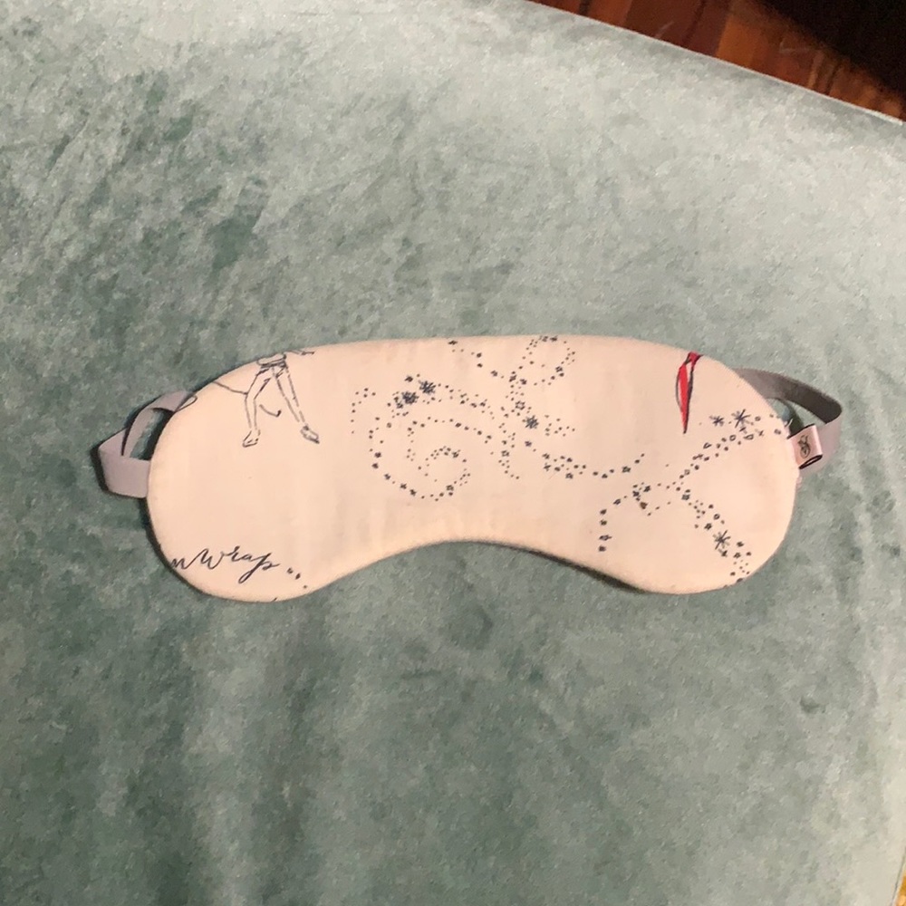 VS sleep mask